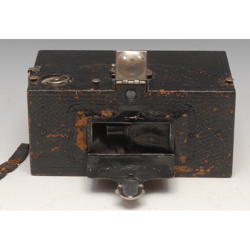 1239 - Photography - A rare and unusual Kodak No.1 Panoram- Kodak 105 roll film swing-lens panoramic camera... 