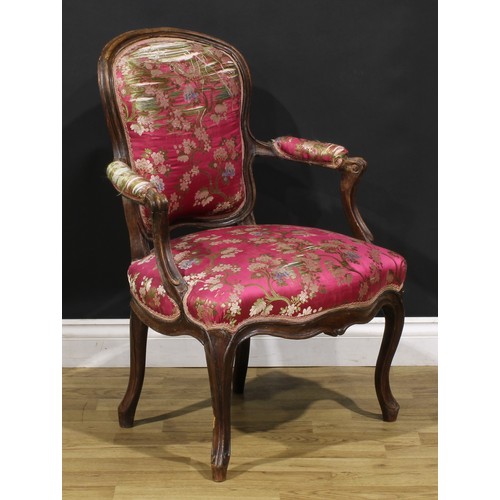 2159 - A pair of 19th century French Louis XV Revival beech fauteuil à la reine elbow chairs, 86cm high, 63... 