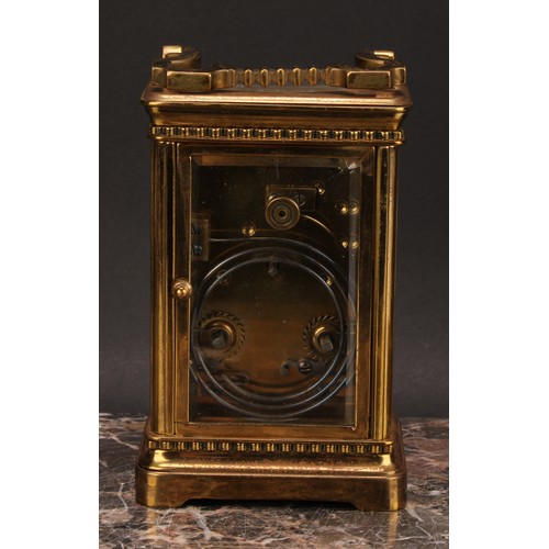 2264 - An early 20th century lacquered brass carriage clock, 6cm rectangular enamel dial inscribed with Rom... 