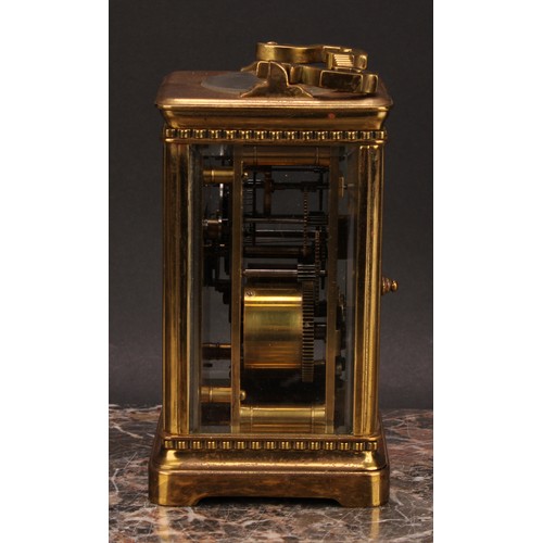 2264 - An early 20th century lacquered brass carriage clock, 6cm rectangular enamel dial inscribed with Rom... 