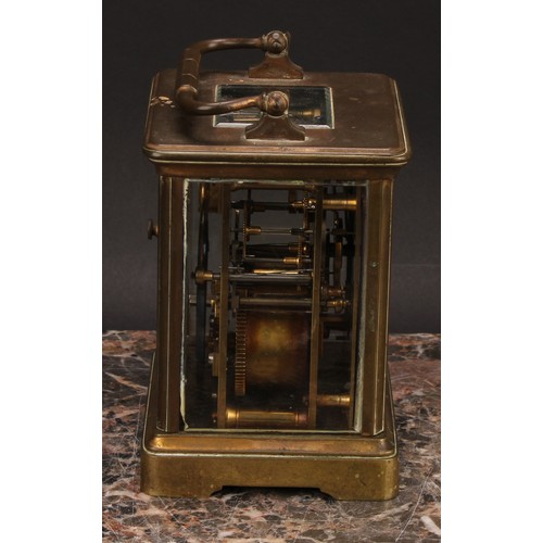 2265 - An early 20th century lacquered brass carriage clock, 6.5cm rectangular dial inscribed with Roman nu... 