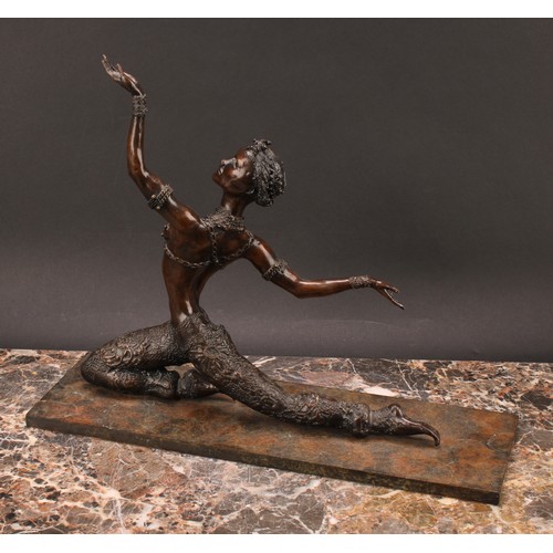 2150 - Tom Merrifield (1932-2021), a bronze figure, Janie, numbered A/C/25, 36cm wide, certificate of authe... 