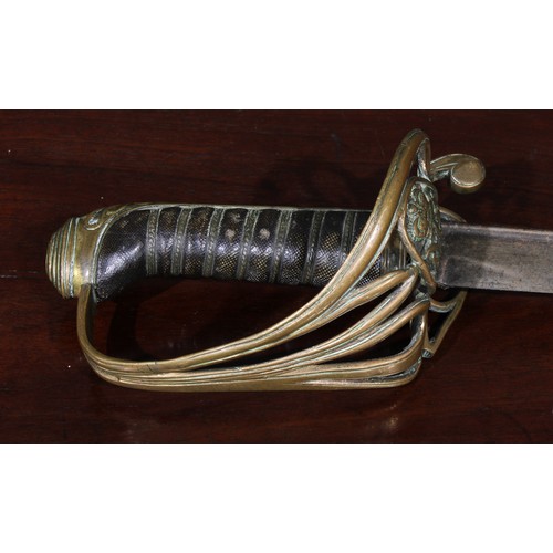 1505 - A William IV infantry officer’s sword, 82cm pipe-back blade etched with crowned WMIV cypher, brass h... 