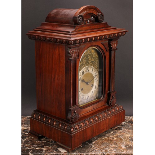 2478 - An early 20th century mahogany bracket-form mantel clock, 17.5cm brass dial with silvered chapter ri... 