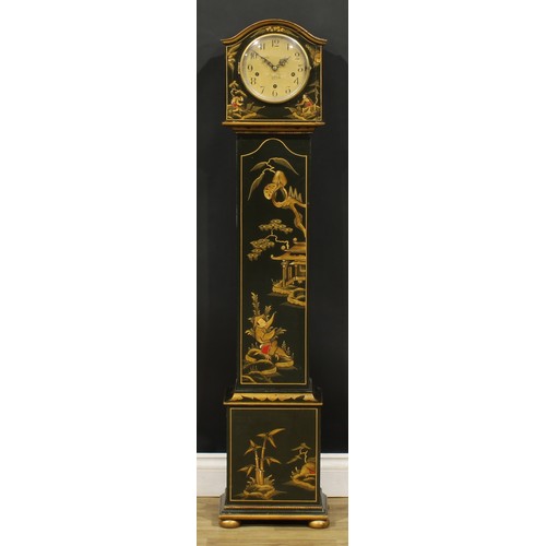 2461 - An early 20th century chinoiserie decorated shortcase hall clock, 15.5cm dial inscribed with Arabic ... 