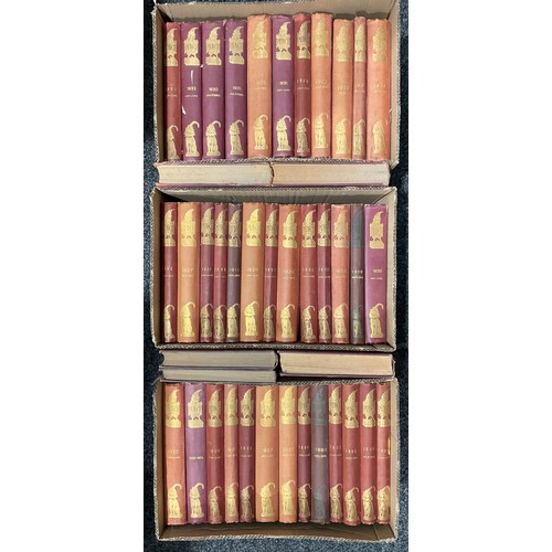 576 - Books - Punch, bound folios, various editions between 1887 to 1932 (42)