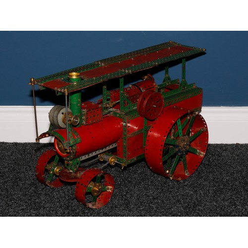 7068 - Model Engineering & Constructional Toys - a Meccano model of a Showman's traction engine with a cano... 