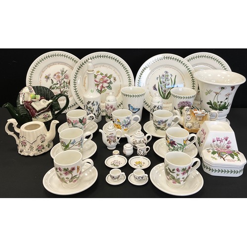 76 - Portmerion Botanic Gardens pattern table china inc miniature tea set, plates, vases, sale and pepper... 