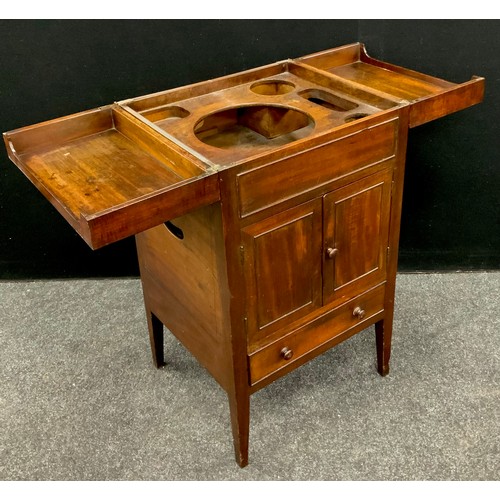 189 - A 19th century mahogany night-cupboard washstand, 83cm high x 48cm wide x 42.5cm.