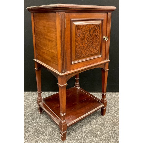 202 - A Gillows of Lancaster mahogany and amboyna bedside cabinet / pot-cupboard, 76cm high x 42cm wide x ... 