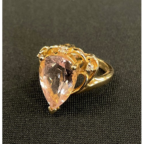 353 - A certified morganite and diamond heart ring, pale pink pear shaped mixed cut morganite 4.60ct, with... 