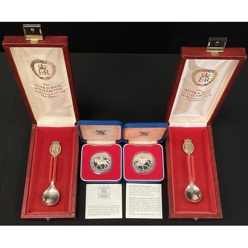 355 - Coins - two 1977 silver jubillee silver proof crowns, encapsulated and boxed with certificates;  2 S... 