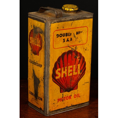 7153 - Motoring Interest - a 1930's/1940's rounded rectangular shaped Shell Motor Oil can, 'DOUBLE SHELL, S... 