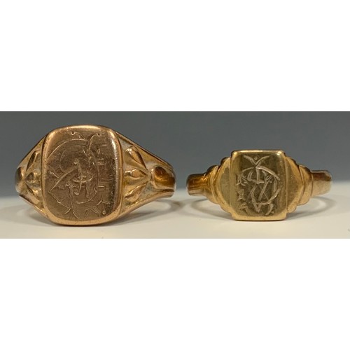 304 - A 9ct gold signet ring, Chester 1912, size R, 5.7g;  another smaller stamped 9ct, 2.5 (2)