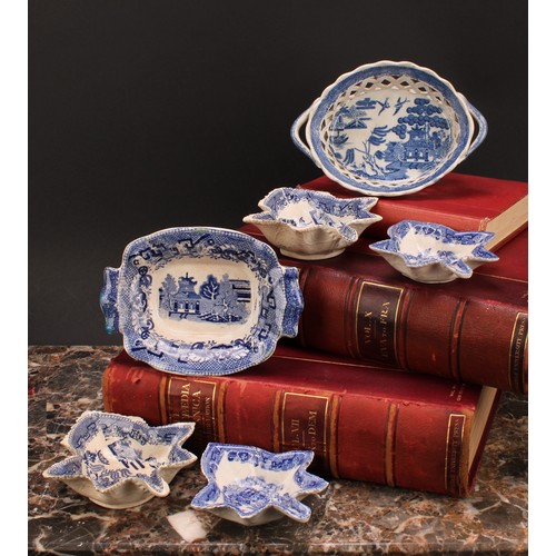 74 - A pair of 19th century Staffordshire Willow pattern blue and white pickle dishes, 14.5cm; another pa... 