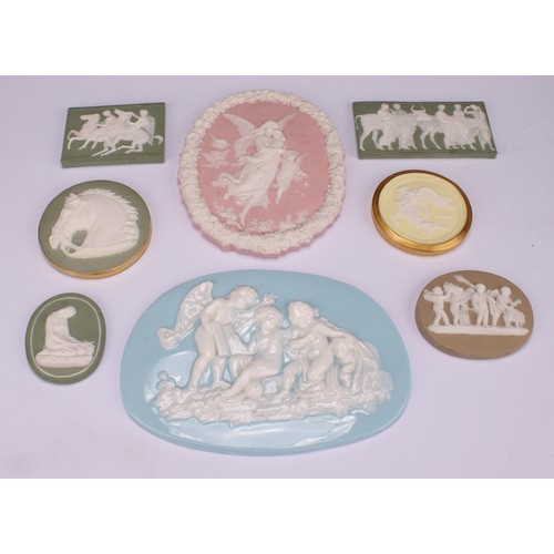 415 - A collection of jasperware cameo plaques, various Grand Tour and historical subjects, the largest 16... 