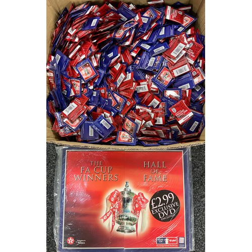 488 - Football Memorabilia and Collectables - hundreds of Texaco England World Cup 2006 Squad Collection p... 