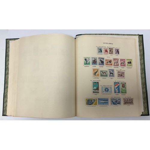 520 - Stamps - New Age British Commonwealth stamp album, QEII 1952 - 1958 lots of sets and part sets, nice... 