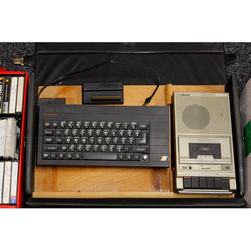 7168 - Vintage Computing and Technology - a Sinclair ZX Spectrum+ personal computer, with carry case and a ... 