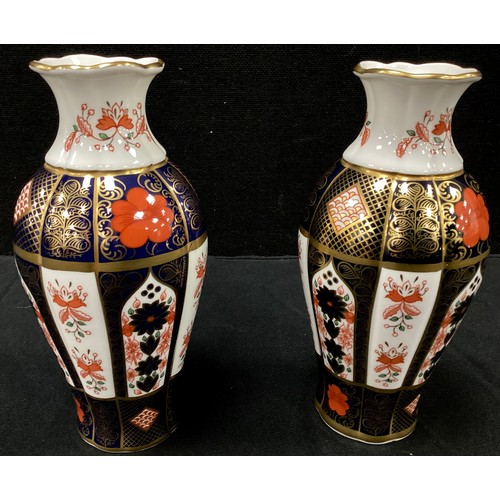 8 - A pair of Royal Crown Derby 1128 Imari fluted ovoid baluster vases, printed marks, 1.5cm high (2)