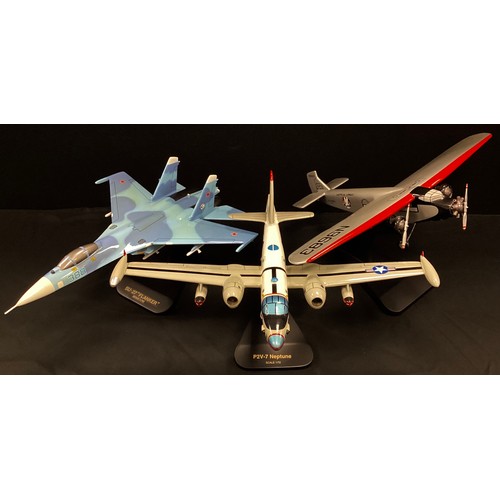 25 - Model airplanes including; P2V-7 Neptune scale 1/72, SU-27 Flanker scale 1/48; other (3)