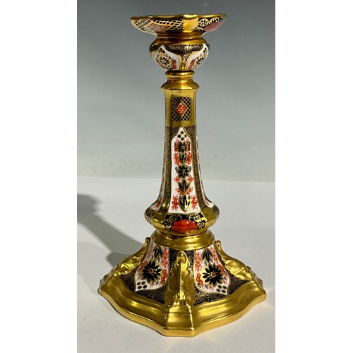 26 - A Royal Crown Derby 1128 Old Imari pattern Castleton candlestick, 18cm high, first quality