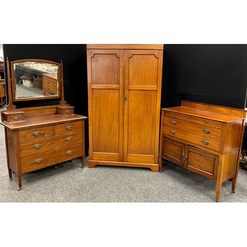 148 - An Edwardian inlaid mahogany three-piece bedroom suite, comprising double wardrobe, 188cm high x 108... 