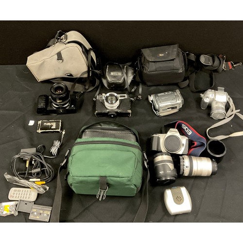 219 - Cameras - Chinon CP-9AF SLR camera, 28-70, lens;  Canon EOS 300, Sigma 28-105mm and 100-300mm lenses... 