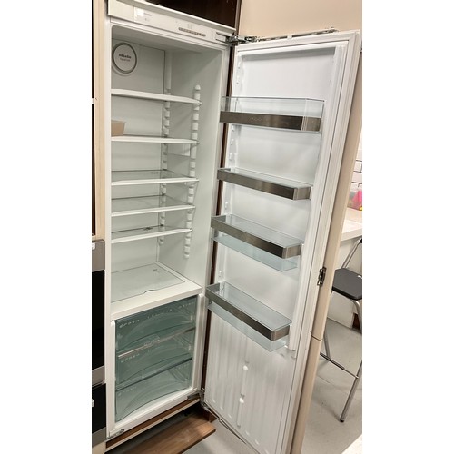 179 - A Miele Dyna-cool Fridge freezer.