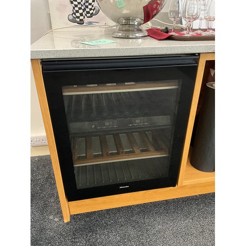 185 - A Miele wine cooler or cellarette, model number KWT 4154 UG-1.