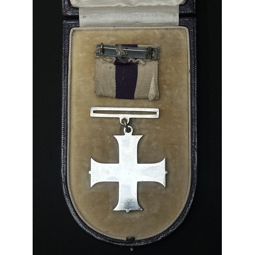 2019 - WW2 British Cased Military Cross. Plain unmarked reverse without date. Pin with short ribbon. Comple... 