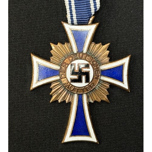 2032 - WW2 Third Reich Ehrenkreuz der Deutsche Mutter Dritte Stufe - Mother's Cross 3rd Class (Bronze) comp... 