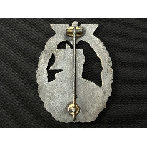 2037 - WW2 Third Reich KM Kriegsabzeichen für Hilfskreuzer - Auxiliary Cruiser War Badge. No makers mark. T... 