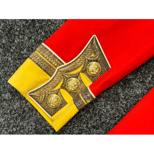 2058 - Victorian 20th of Foot Officers Tunic, all full Gilt Buttons present, Colonels Rank to collar. Singl... 