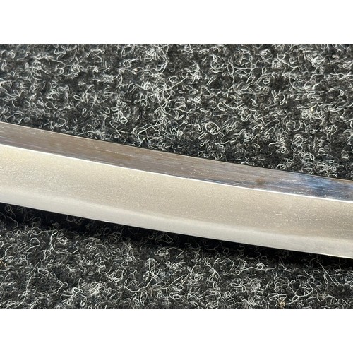 2092 - Japanese Tanto Sword with single edged blade with visible straight Hamon line 360mm in length. Overa... 