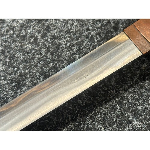 2093 - Japanese Katana Sword with single edged blade 640mm in length. Visible Hamon line. Tang is signed 