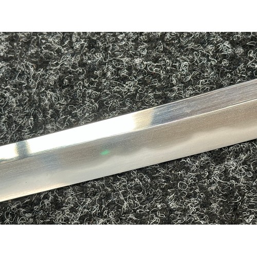 2094 - Japanese Katana Sword with single edge blade 650mm in length. Visible Hamon line. Tang is signed 