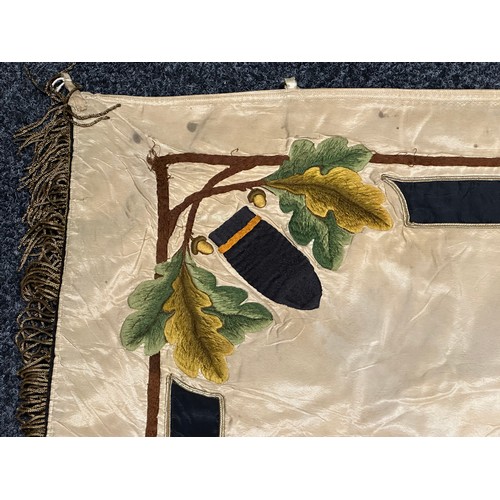 2126 - WW1 Imperial German Army Artillery Veterans Association Bad Oyenhausen Hand Embroidered Silk Banner.... 