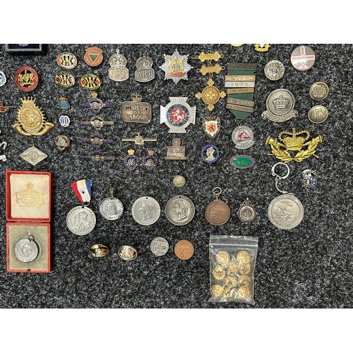 2272 - A collection of enamel lapel badges to include Royal British Legion, WVS Civil Defence, Womens Land ... 