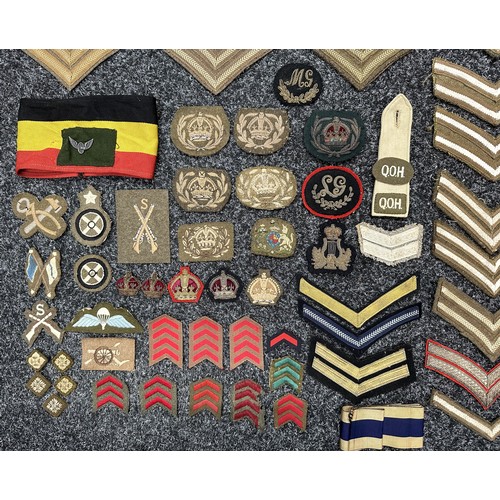 2282 - WW2 British Sgt's and Cpl's Rank Chevrons and Service Stripes, Warrant Officers Crowns, Trade badges... 