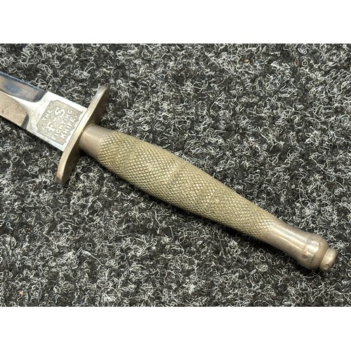 2283 - WW2 British 1st Pattern Fairbairn-Sykes Commando knife with provenance to Pte David Davis ex No 12 a... 