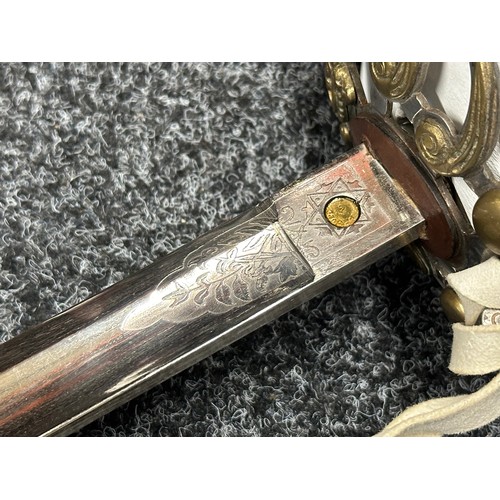 2293 - Replica Life Guards Sword with etched single edge blade 990mm in length with etched decoration in th... 