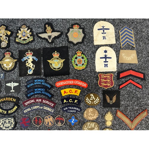 2319 - Mixed British cloth insignia most post war but including some WW2. Along with Veterans bullion wire ... 