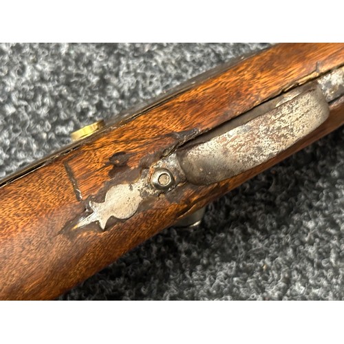 2333 - Percussion Cap Musket with 600mm long smoothbore barrel. Bore approx. 20mm. Working action which hol... 