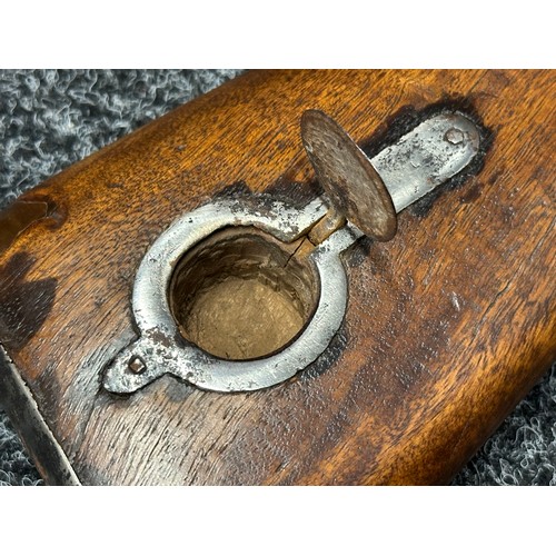 2333 - Percussion Cap Musket with 600mm long smoothbore barrel. Bore approx. 20mm. Working action which hol... 