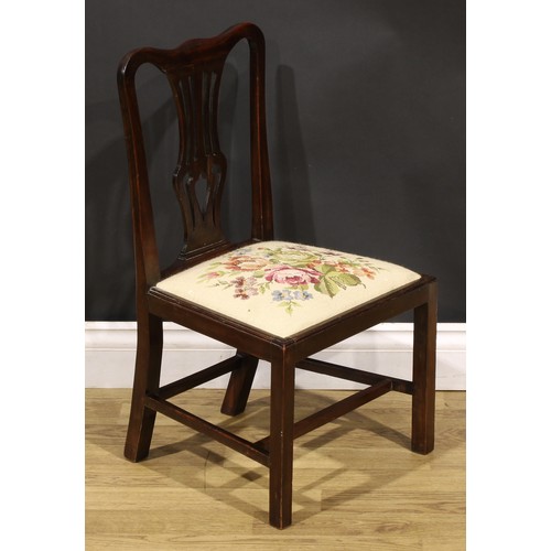 120 - A 19th century mahogany Chippendale design child’s chair, pierced splat, drop-in seat, 68cm high, 39... 