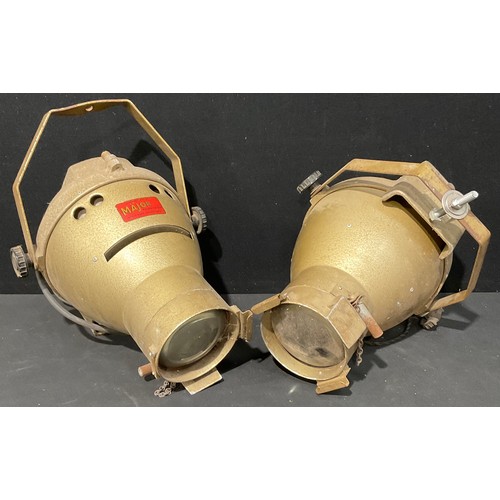 517 - A pair of Major Equipment Co. spotlights, 34cm long, mid 20th century