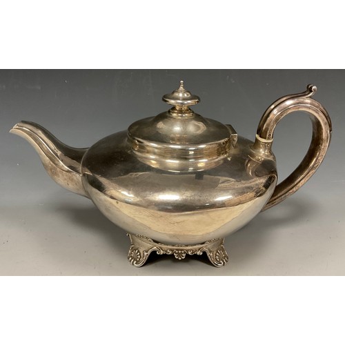 26 - A William IV silver teapot, plain ovoid body, arched handle with slightly of set thumb piece, ornate... 