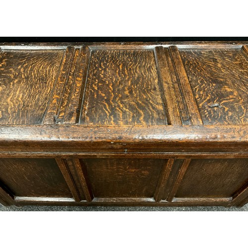 1269 - A William and Mary period quarter-sawn oak three panel blanket chest, c.1700, 59.5cm high x 126.5cm ... 