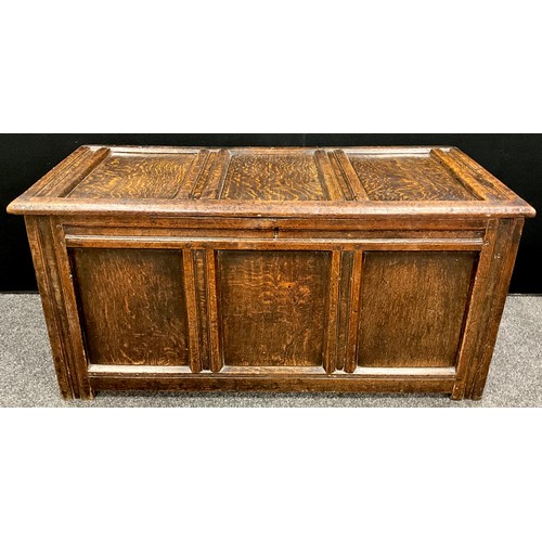 1269 - A William and Mary period quarter-sawn oak three panel blanket chest, c.1700, 59.5cm high x 126.5cm ... 